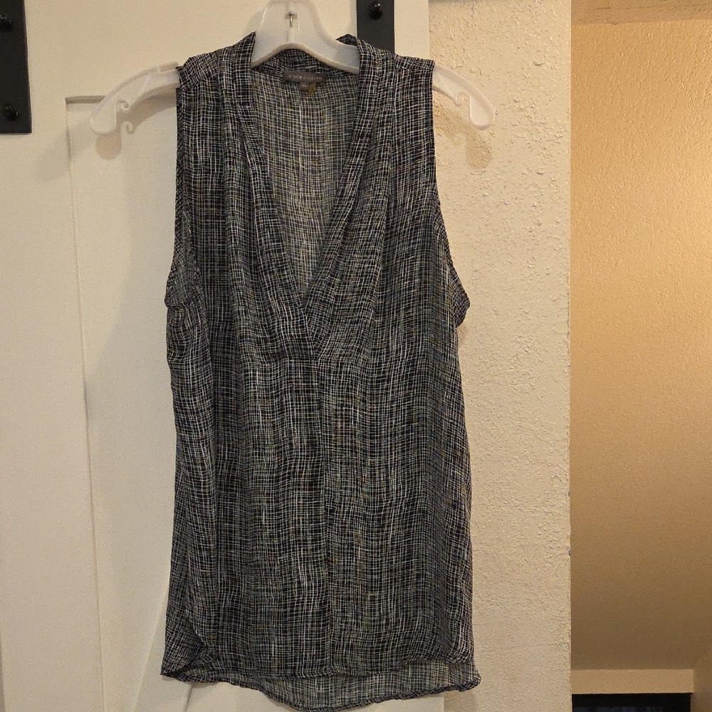 Vince Camuto Black and White Patterned Top